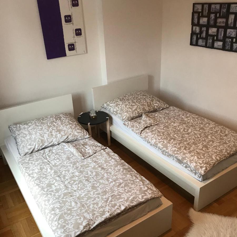 Lg Living Apartment Stockerau Esterno foto