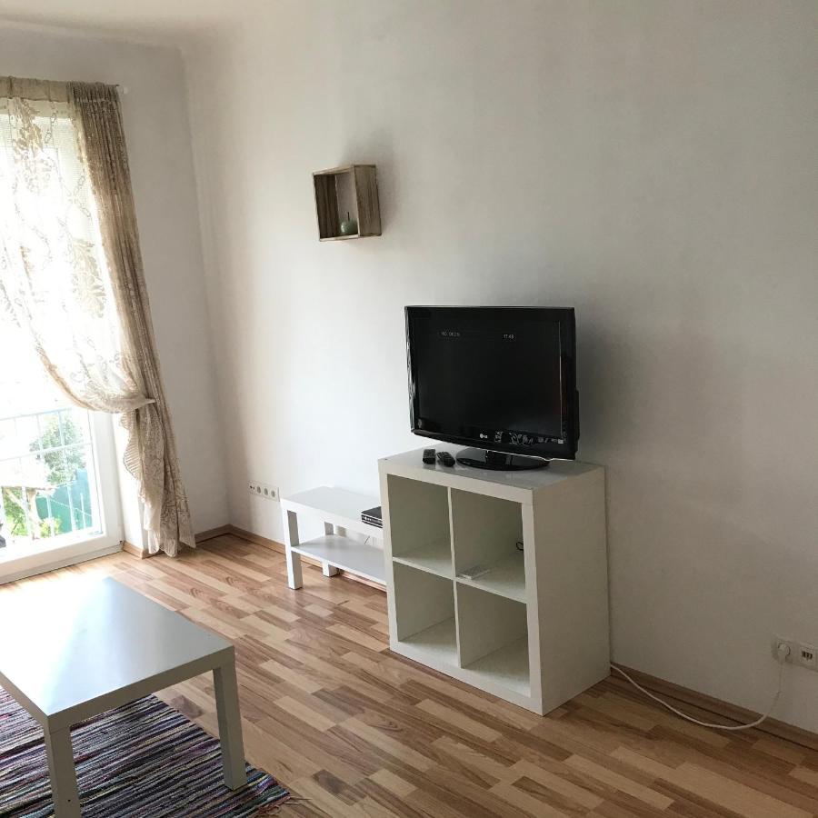 Lg Living Apartment Stockerau Esterno foto